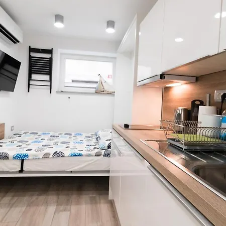 Apartment At Vacation Station *